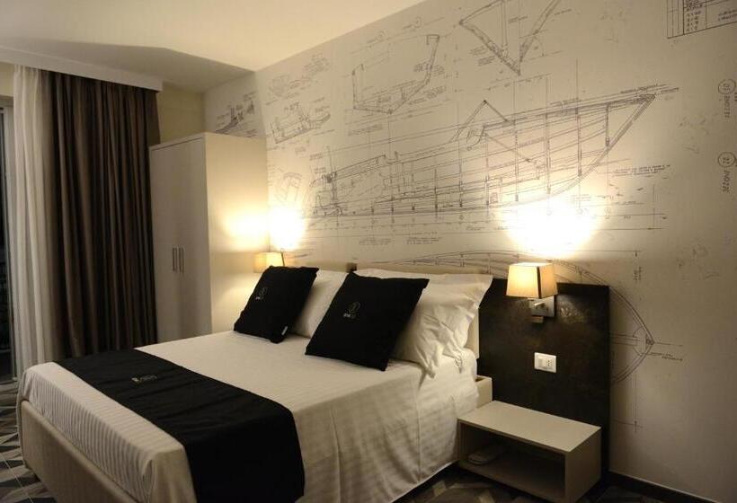 اتاق استاندارد با بالکن, Riva 33