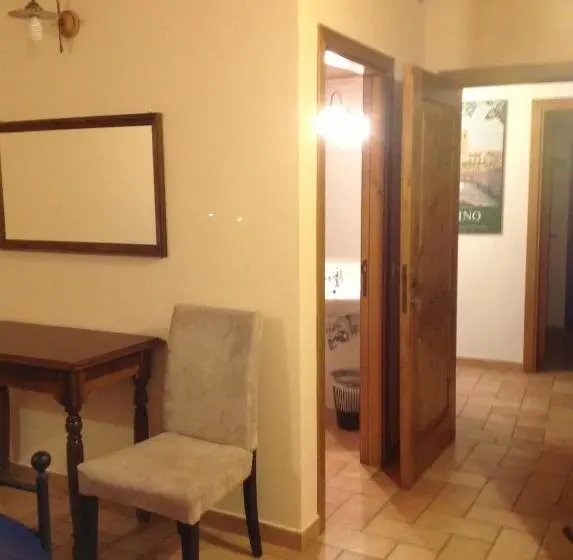 キングサイズベッドのスタンダードルーム, San Francesco Bedrooms