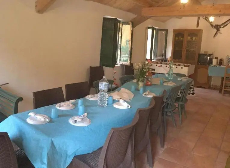 プールビュースタンダードステューディオ, Agriturismo Fattoria Del Colle