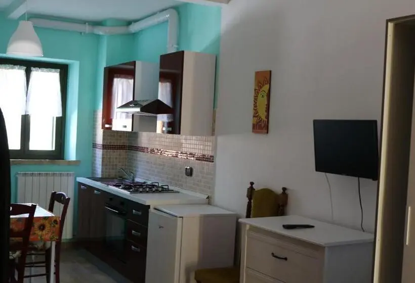 スタンダードスタジオ, Agriturismo Fattoria Del Colle