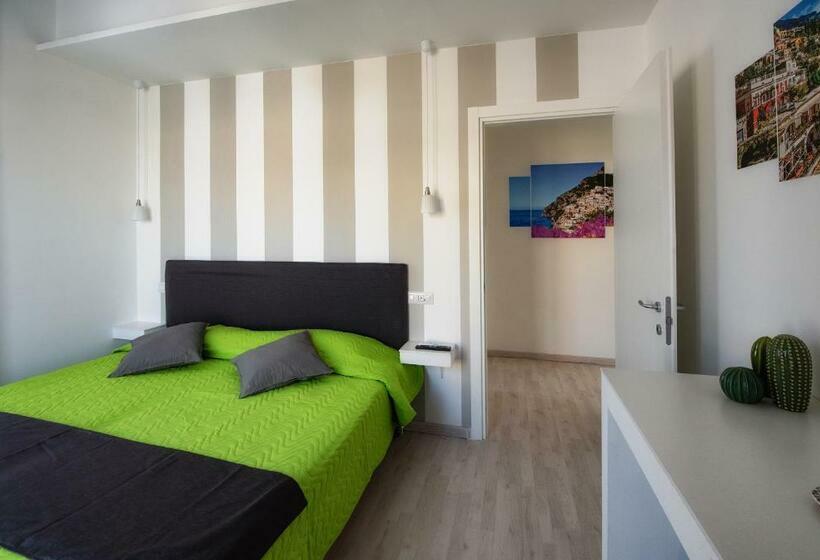 חדר סטנדרט לארבעה, Sunset Rooms