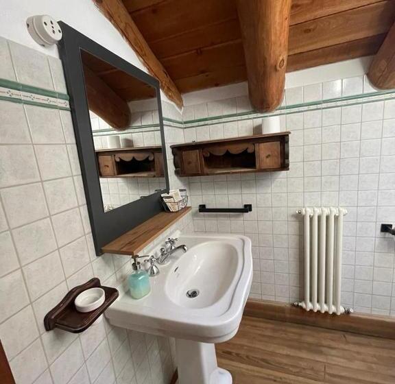 スタンダードトリプルルーム, Agriturismo Del Cimone