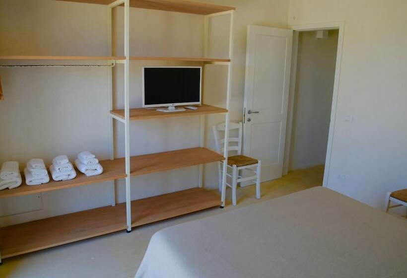 패밀리 아파트, Podere Santa Chiara