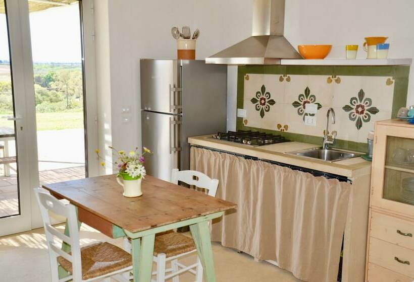 패밀리 아파트, Podere Santa Chiara