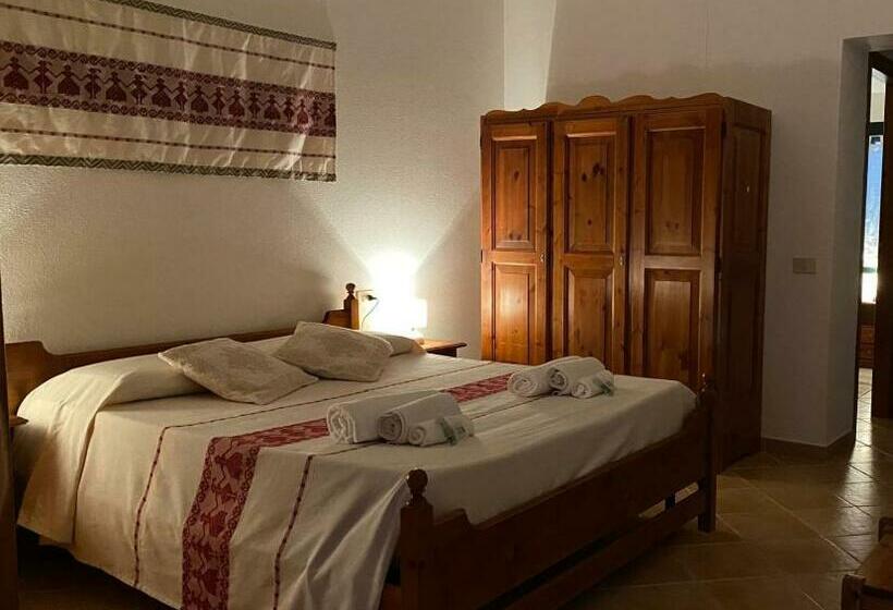 غرفة ديلوكس, Agriturismo Lu Branu