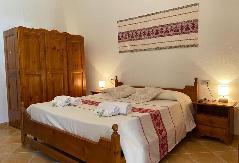 Quarto Deluxe, Agriturismo Lu Branu