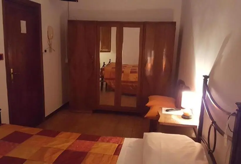 マウンテンビュースタンダードルーム, Agriturismo Pomonte