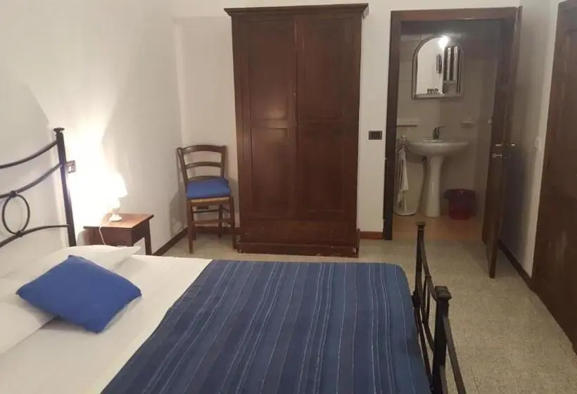 エコノミールーム, Agriturismo Pomonte