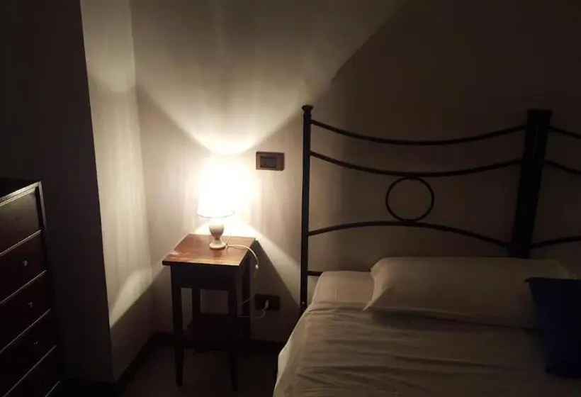 エコノミールーム, Agriturismo Pomonte