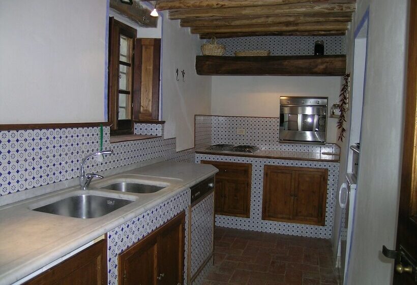 דירת שלושה חדרים, Agriturismo Montefili