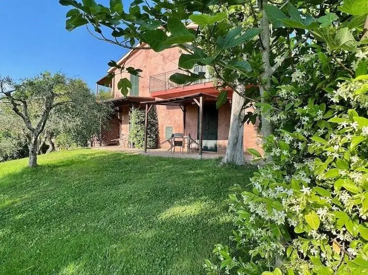 庭の見える１ベッドルームアパートメント, Tenuta De Fanti Agriturismo
