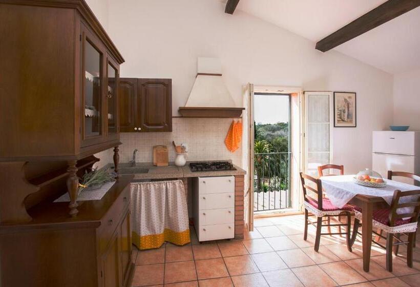 Апартаменты 1 Спальня с Балконом, Tenuta De Fanti Agriturismo