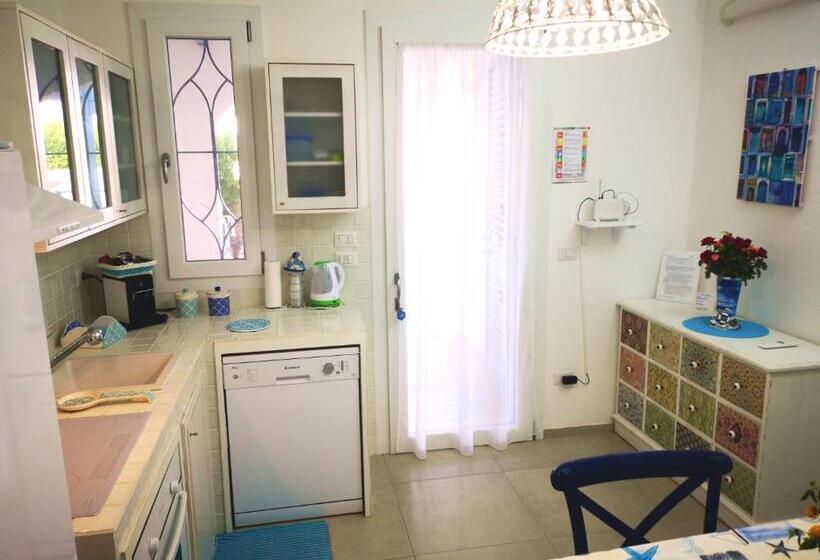 침실 2개 아파트, Torreblu Residence