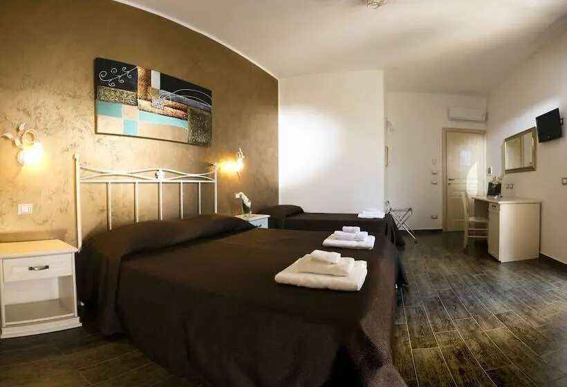 اتاق لوکس چهار تخته, Triskell Camere & Relax