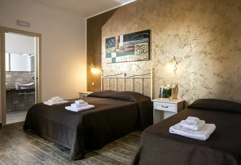 اتاق لوکس چهار تخته, Triskell Camere & Relax