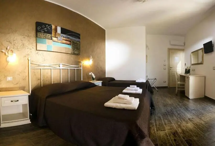 اتاق لوکس چهار تخته, Triskell Camere & Relax