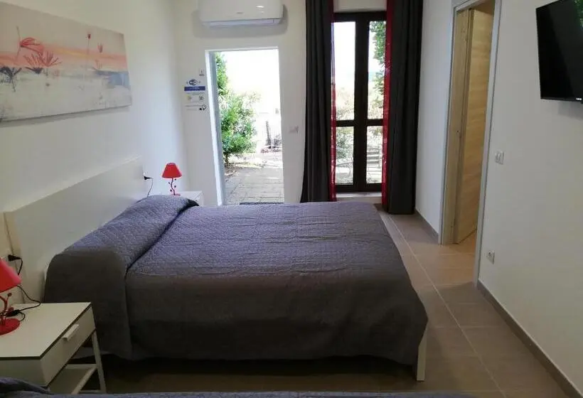 اتاق استاندارد سه نفره, Azienda Agrituristica Le Betulle