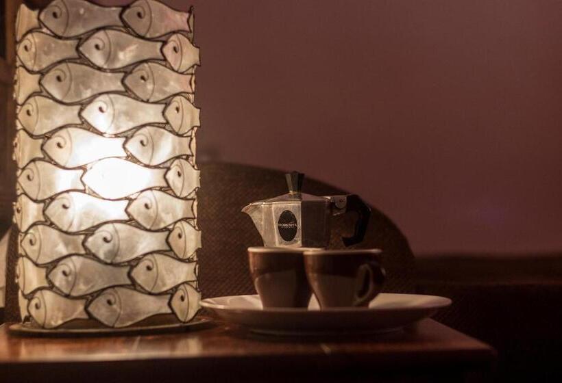 اتاق استاندارد, Diletto A Napoli