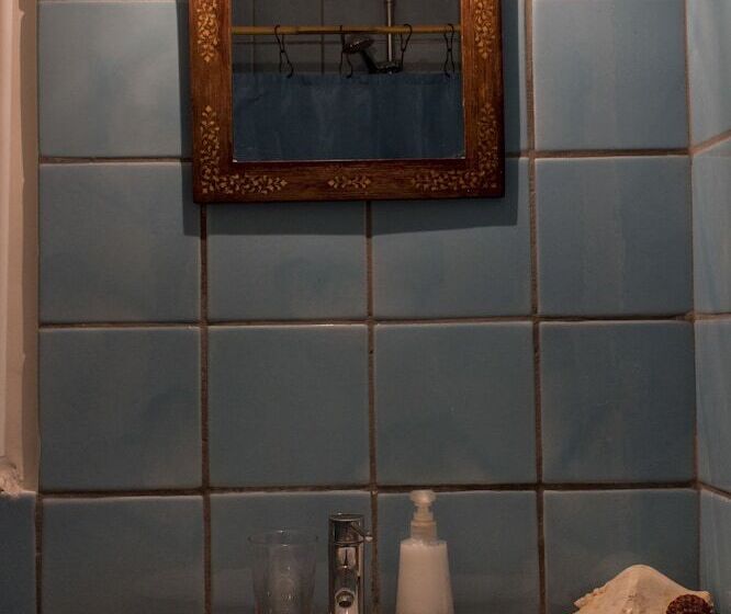 اتاق استاندارد, Diletto A Napoli