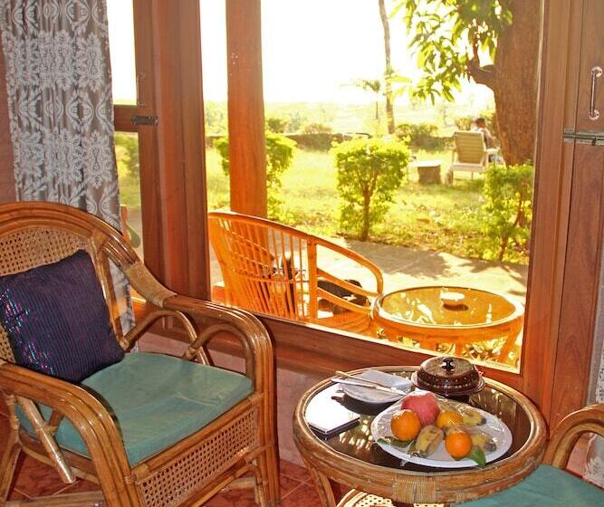 سوییت جونیور, Kma Bagan Hotel River View