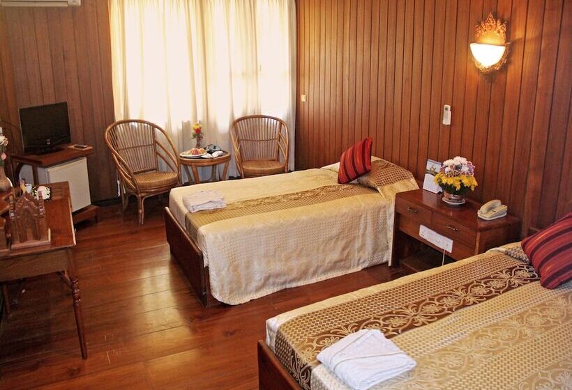 اتاق لوکس, Kma Bagan Hotel River View