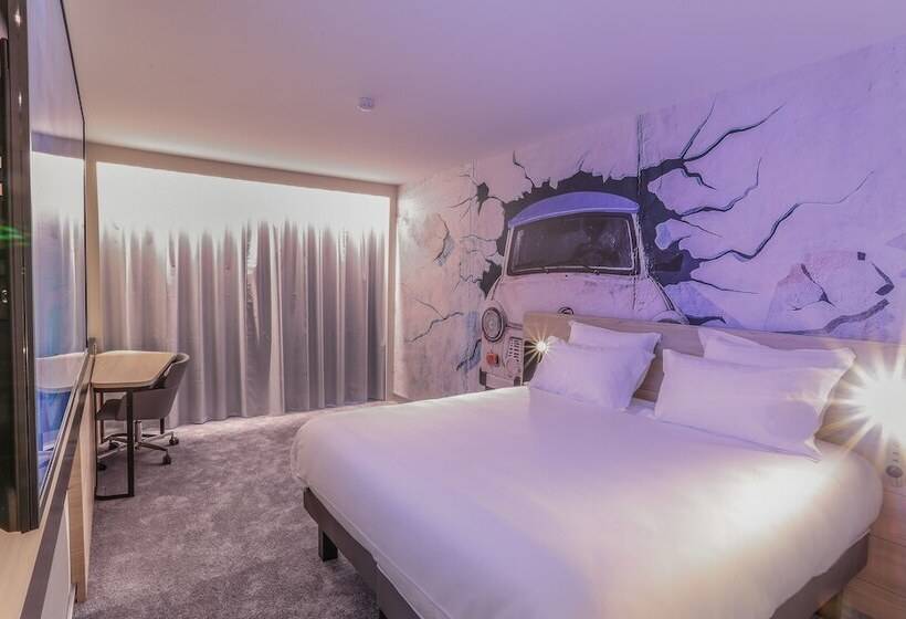 غرفة قياسية, Arena Hotel La Defense