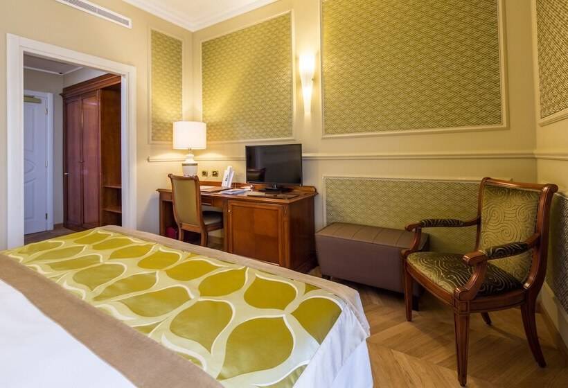 اتاق استاندارد, Grand Visconti Palace