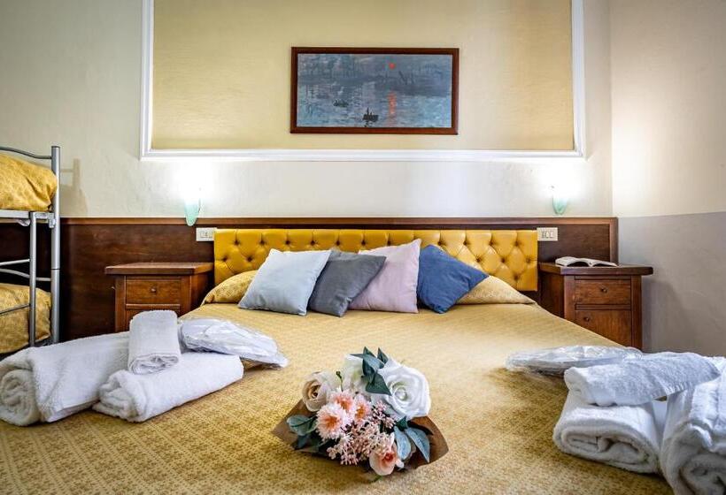 Chambre Triple Standard, Minerva