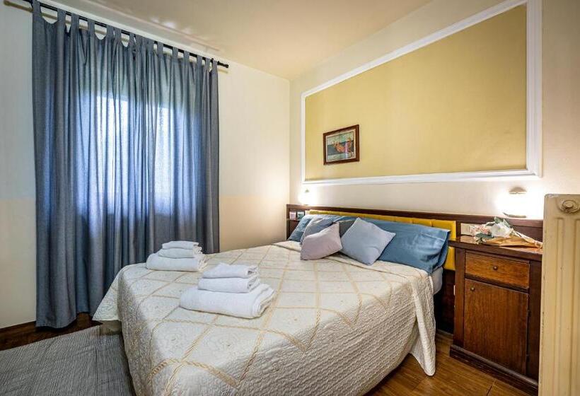 Chambre Economy, Minerva