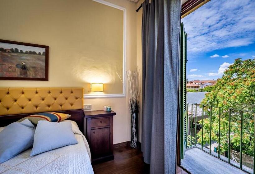 Chambre Standard, Minerva