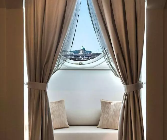スイート, Radisson Blu Béke Hotel, Budapest