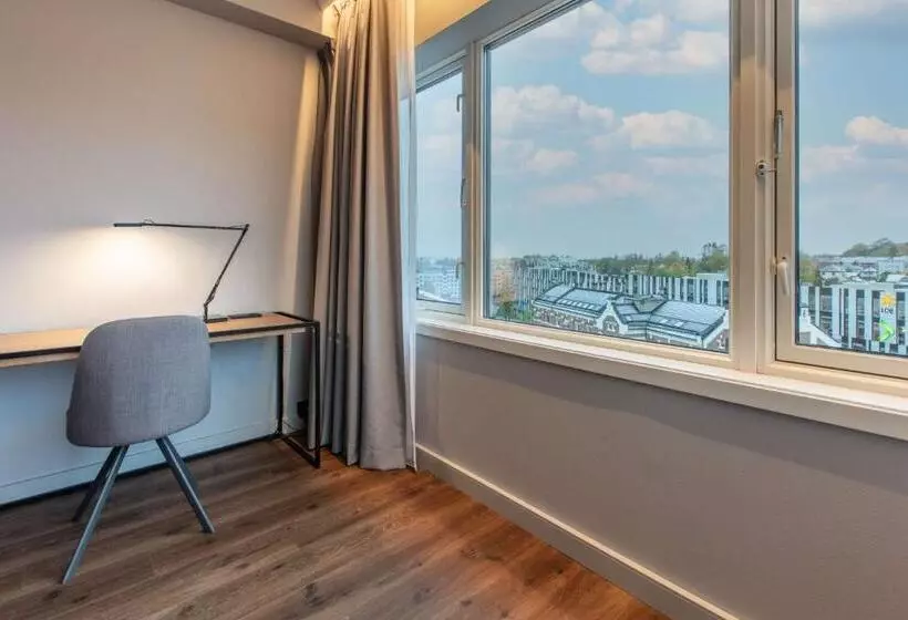 Junior suite with river view, Radisson Blu Hotel Nydalen, Oslo