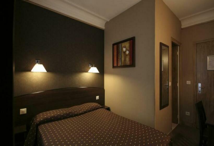 Chambre Standard Individuelle, Victor Masse