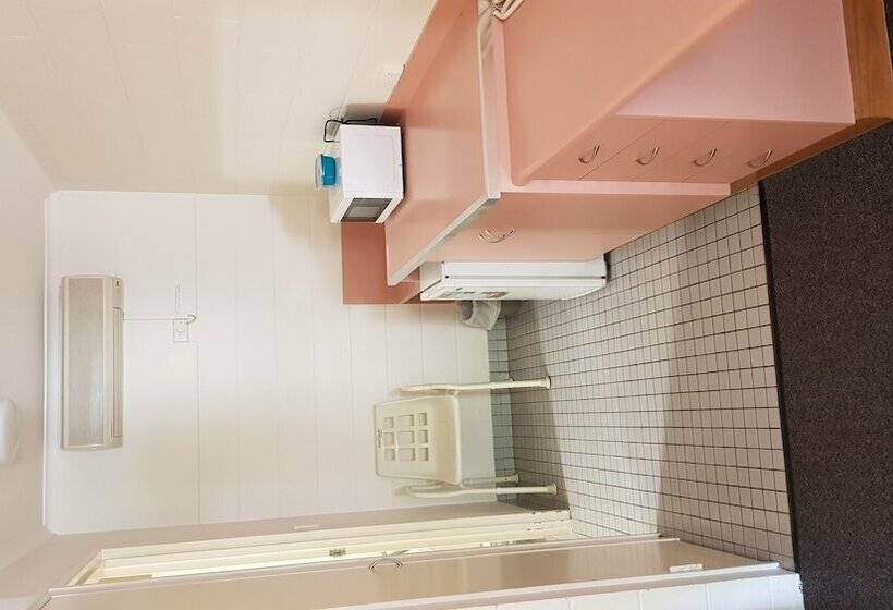 اتاق استاندارد, White Lace Motor Inn