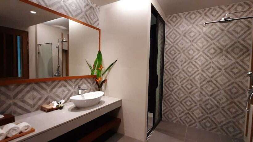 豪华房间, Khaolak Wanaburee Resort Sha Extra Plus