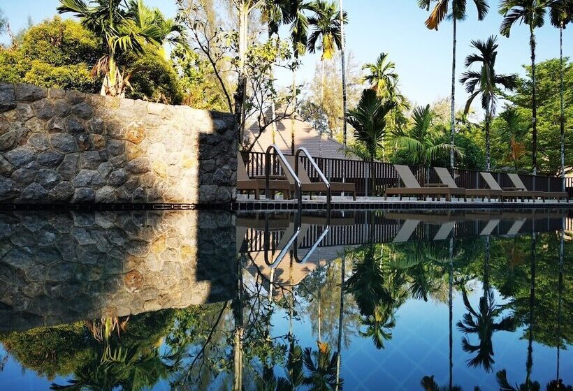 Номер Deluxe, Khaolak Wanaburee Resort Sha Extra Plus