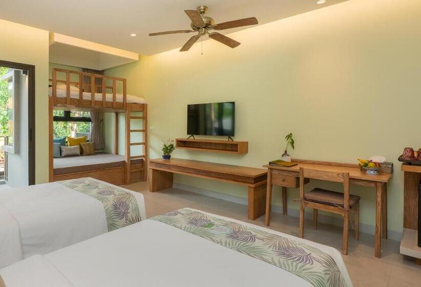 家庭间, Khaolak Wanaburee Resort Sha Extra Plus