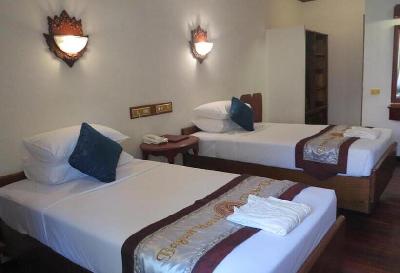 سوییت جونیور, Kma Bagan Hotel River View