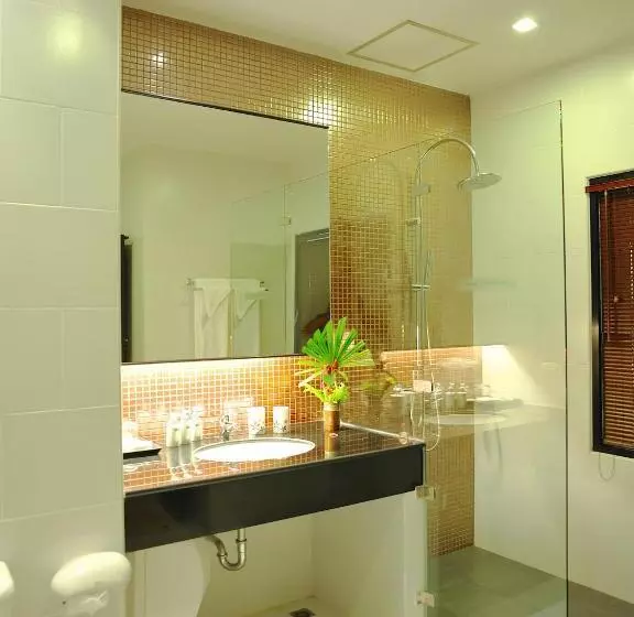 سوییت خانوادگی, Krabi Tipa Resort
