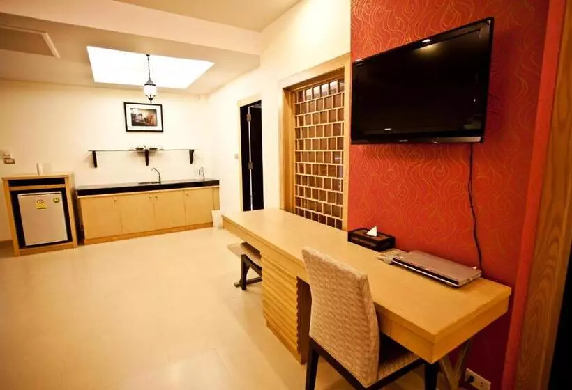 سوییت خانوادگی, Krabi Tipa Resort