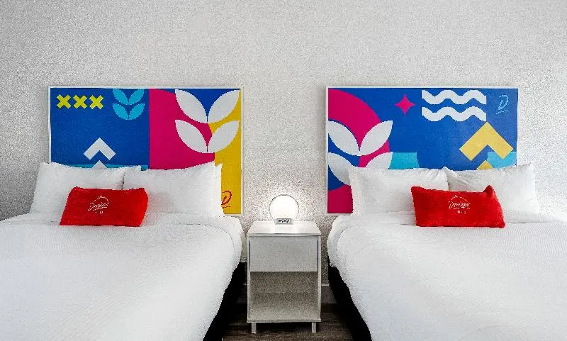 اتاق استاندارد با چشم‌انداز استخر, Baymont by Wyndham Orlando Lake Buena Vista South