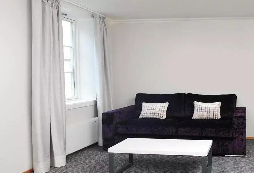 سوییت جونیور, Bergstadens Hotel Og Spa
