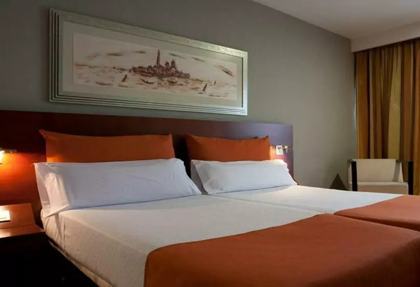اتاق استاندارد, Eurohotel Barcelona Granvia Fira