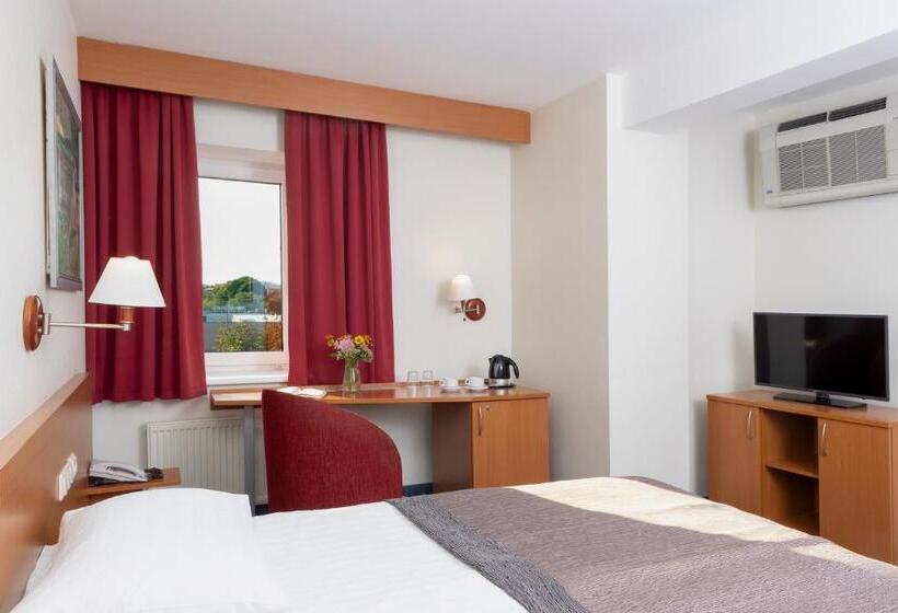 חדר ביזנס, Art City Inn