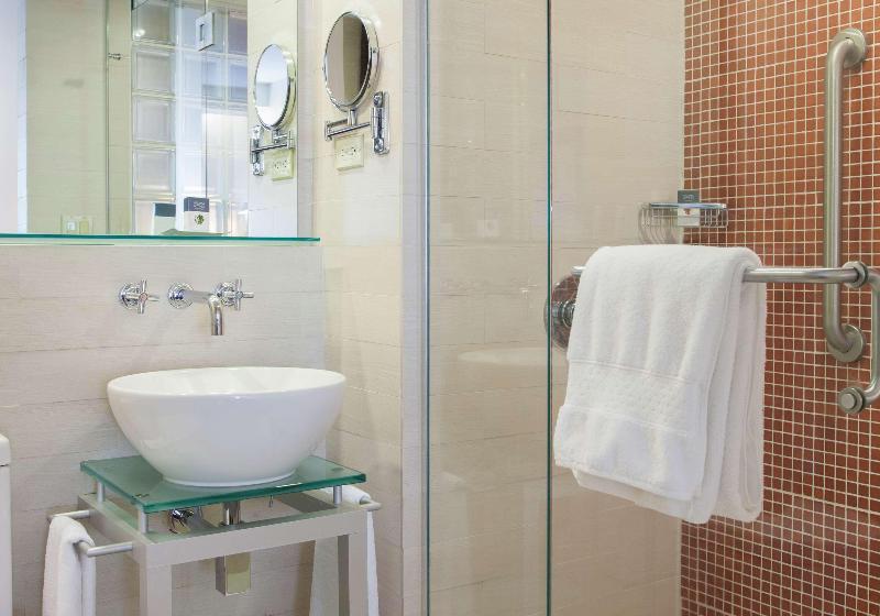 Бунгало Deluxe, La Plage Resort