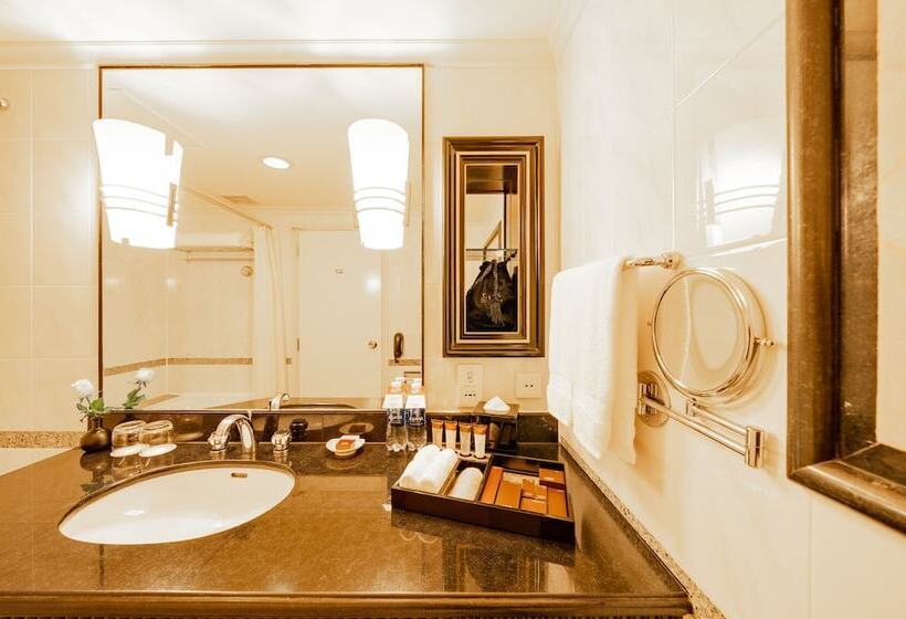 اتاق اجرایی با تخت بزرگ, Lotte Hotel Saigon