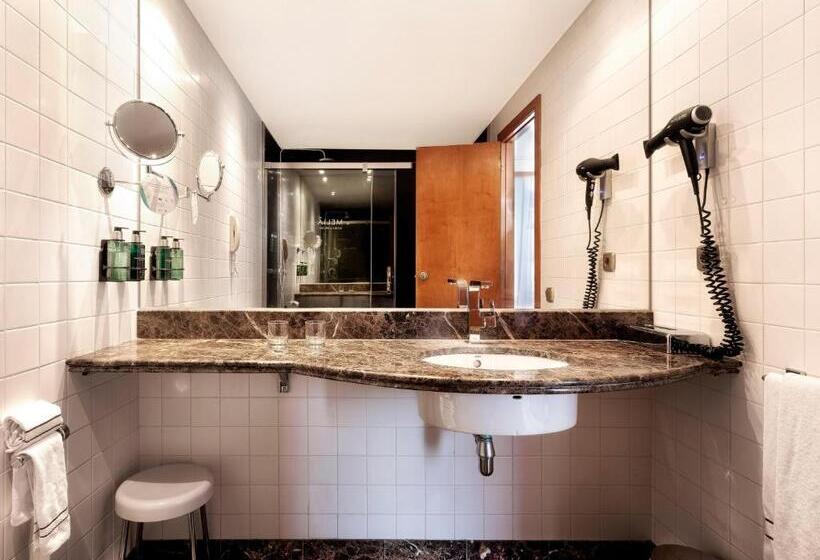 스탠다드 룸 풀장 전망, Melia Sitges