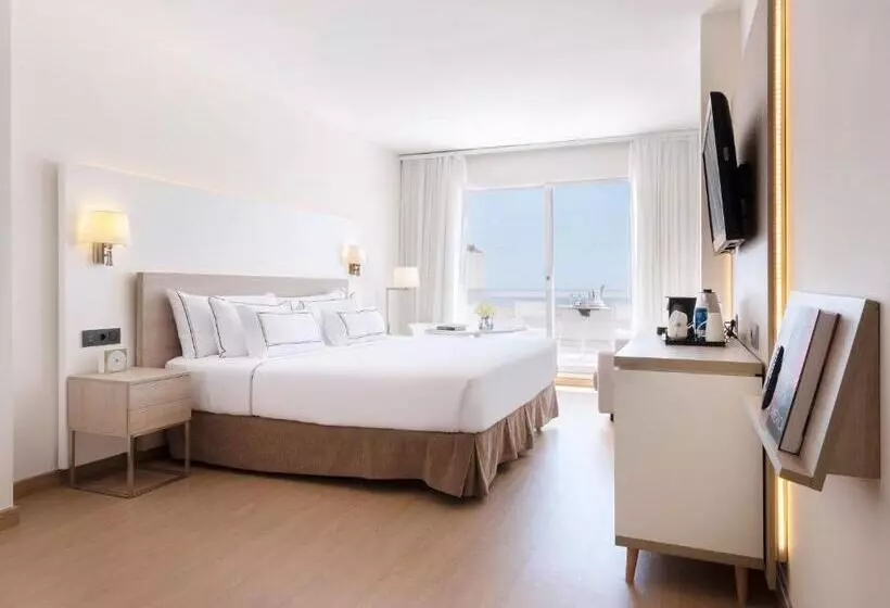 اتاق پرمیوم با چشمانداز دریا, Melia Sitges