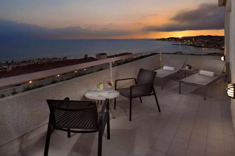 سوییت, Melia Sitges