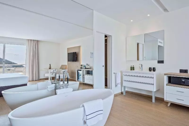 اتاق استاندارد, Melia Sitges